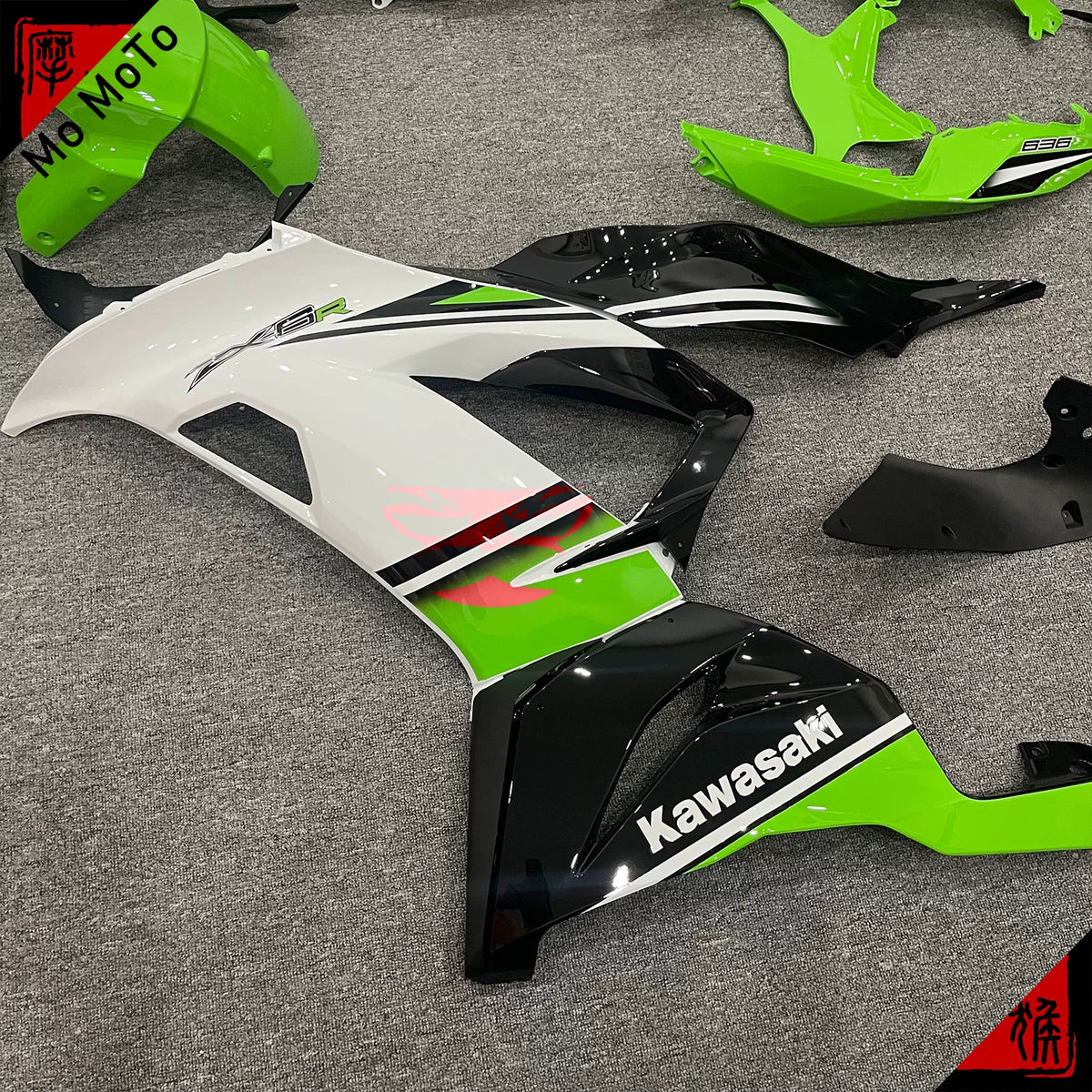 Suitable for Kawasaki ZX6R 636 13-17 2018 full body shell classic green and white customized motorcycle fairing