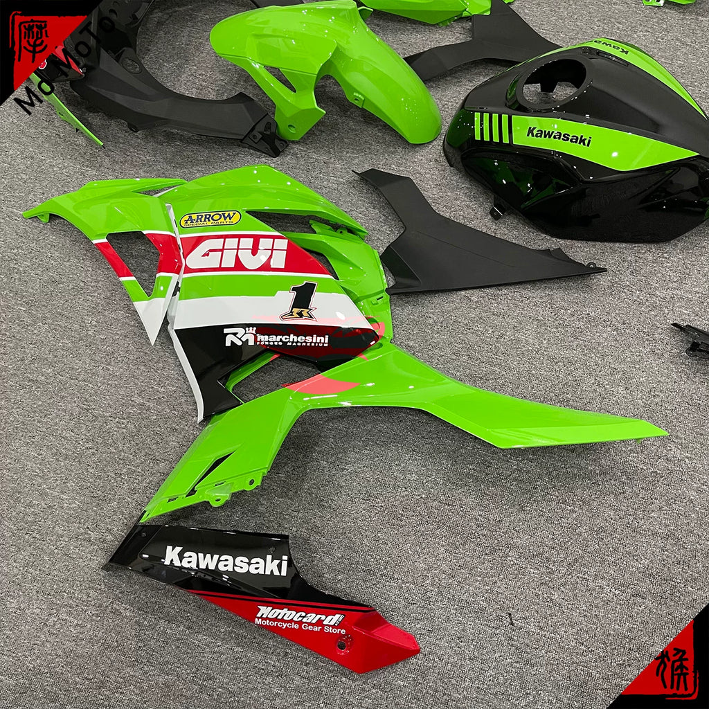 Suitable for Kawasaki ZX6R 636 13-17 2018 full body shell classic green and white customized motorcycle fairing