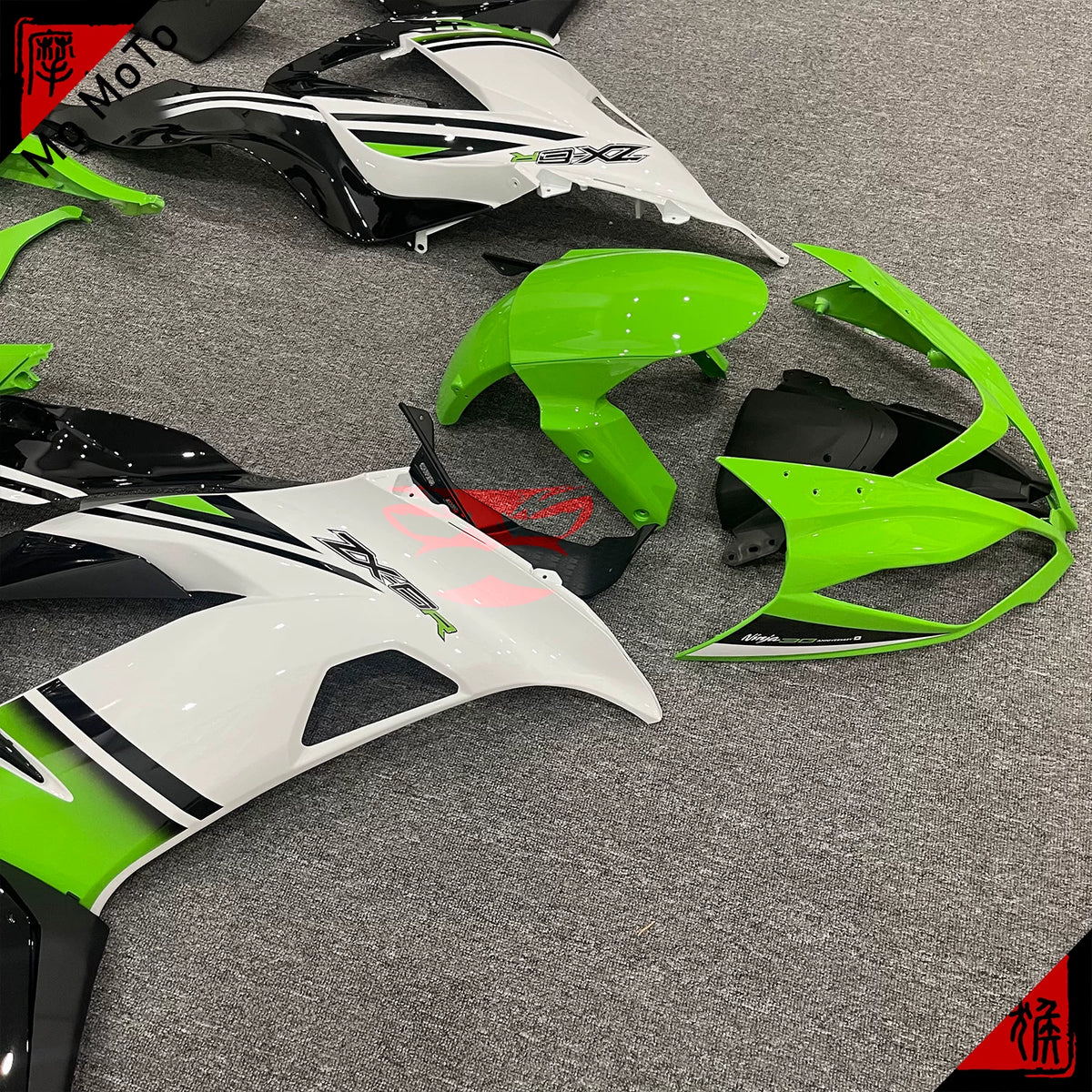 Suitable for Kawasaki ZX6R 636 13-17 2018 full body shell classic green and white customized motorcycle fairing